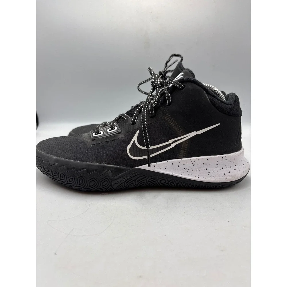 Nike Kyrie‎ Flytrap 4 Black White, Sz 7.5